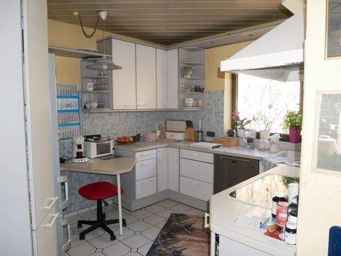 Küche mit Einbauküche 1.OG