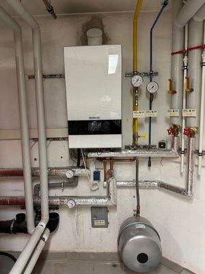 Moderne Heizungsinstallation