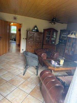 Wohnzimmer anderer Winkel.jpg