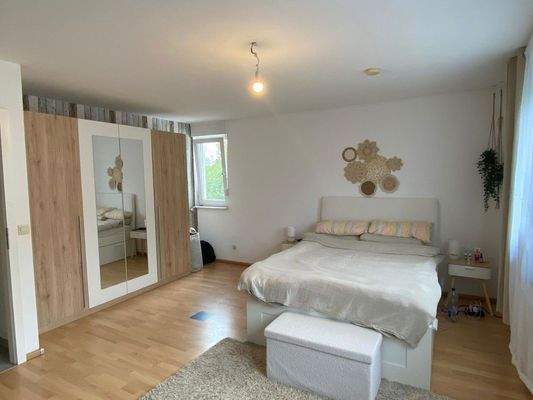 Schlafzimmer 1, 1. OG