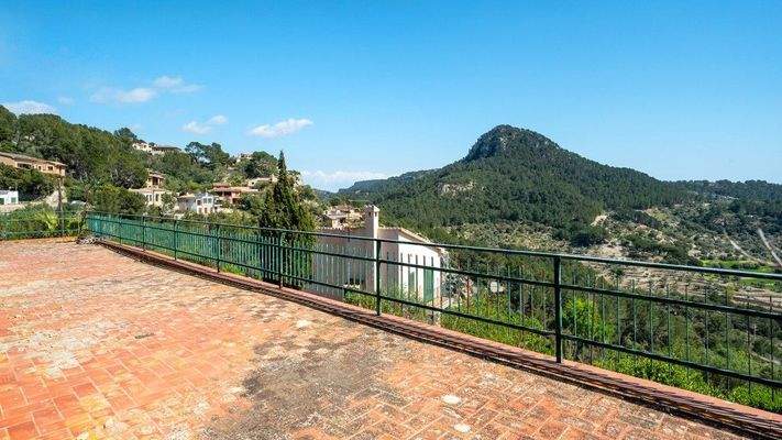 Baugrundstück mit Haus und Meerblick zu verkaufen in Galilea, Mallorca BHHS-BAL-0875