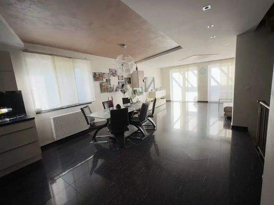 Wohnzimmer mit Essbereich EG