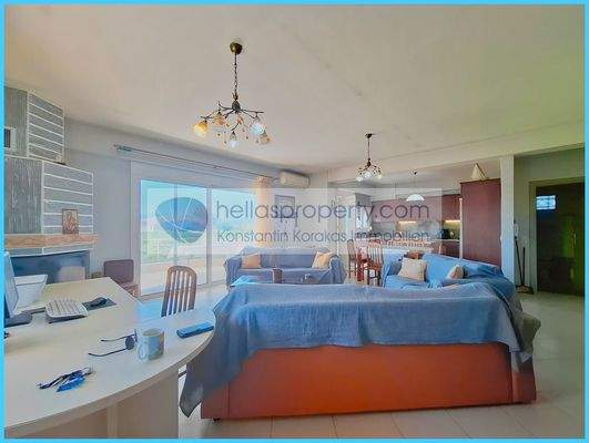 c1f735e43e454b1b86a778a5d859d9d7-original