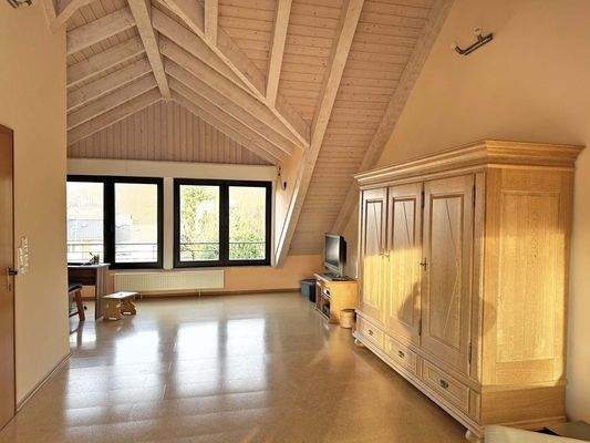 Ausgebauter Wohntraum im DG