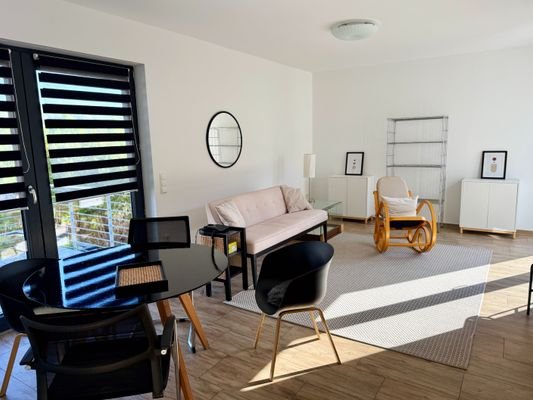 Blick zum Wohnzimmer