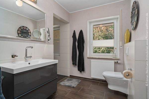 OG Badezimmer 6,62 m² mit Dusche