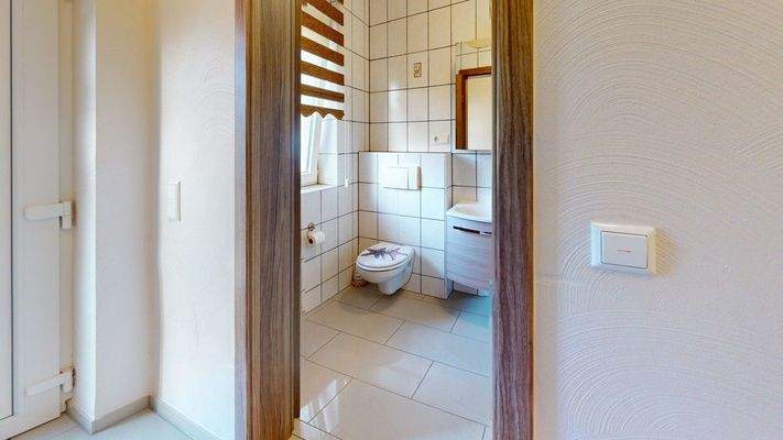 Gästebad mit Dusche