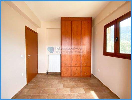 f77bee91565243f086eebb373abe7cef-original