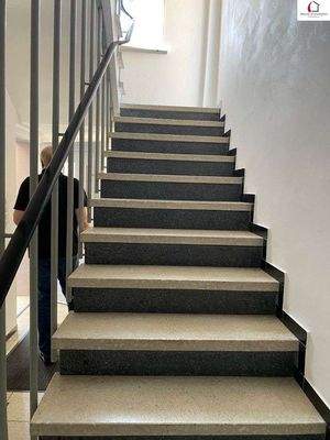 Treppe zur 1.OG