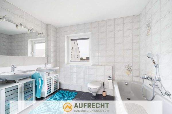 Badezimmer Obergeschoss 