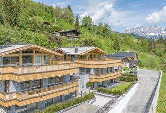 KITZIMMO-Luxuspenthouse mit Kaiserblick in Ruhelage.
