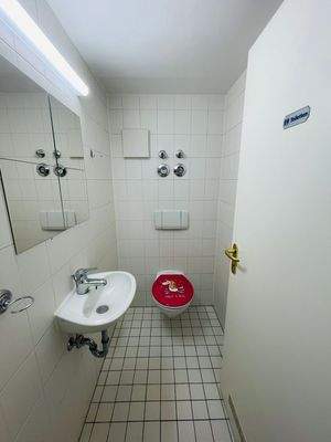 Untergeschoss - Sanitär.jpeg