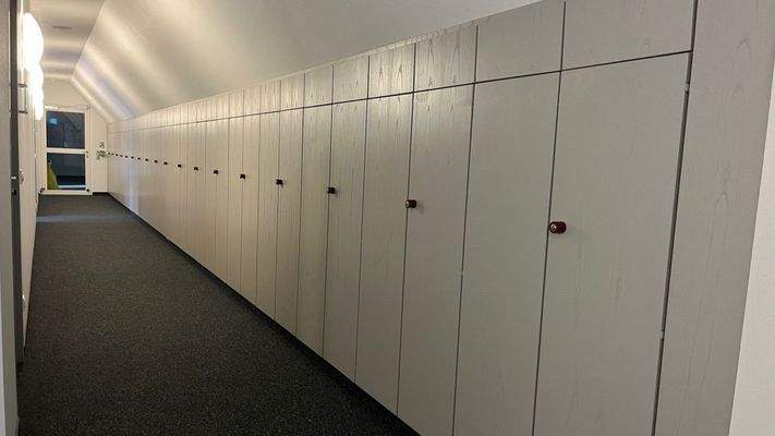 Flur mit Einbauschränke