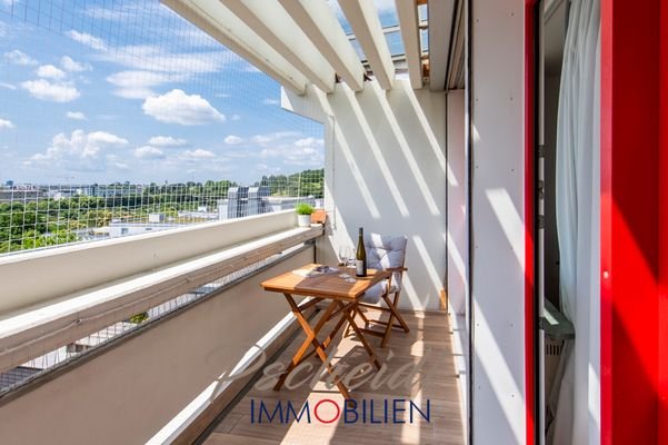 Südbalkon mit Alpenblick