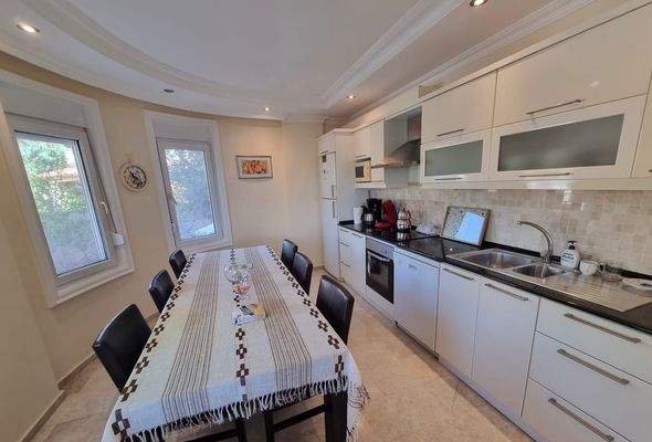 WhatsApp Image 2024-10-07 at 14.28.52 (4).jpeg