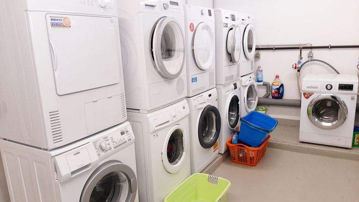 h Waschmaschinenraum im UG.jpg