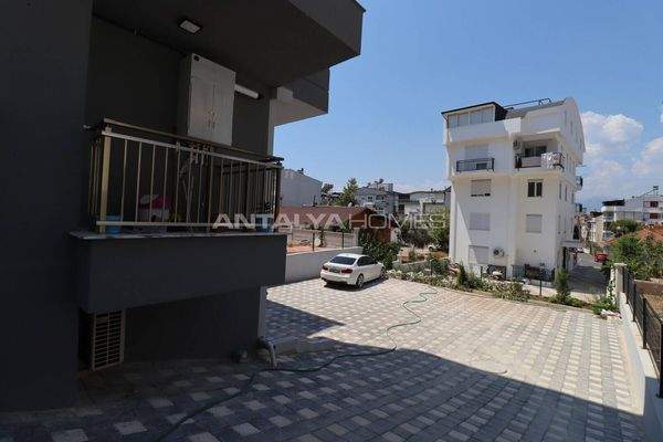 Apartments 900 m from the Tram Station in Antalya Kepez