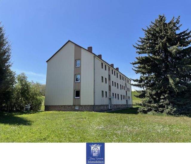 Wohlfühlwohnung in traumhaft grüner Lage! Tageslichtbad, separate Küche! - Photo 2