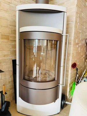 H 2603 Kaminofen.jpeg