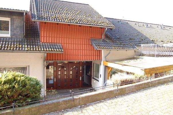 06 Eingang 2 Anbau.JPG