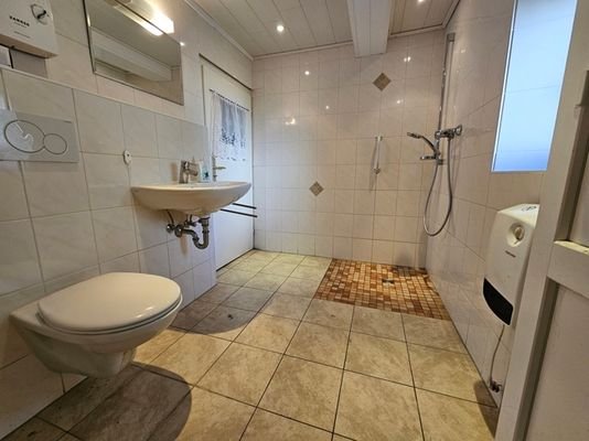 EG Badezimmer 
