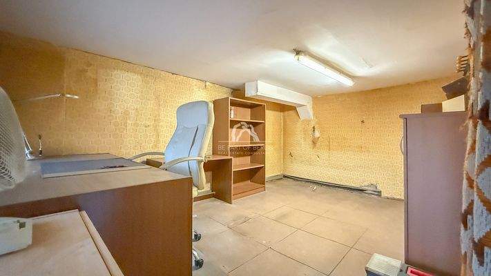 Räumlichkeiten / premises