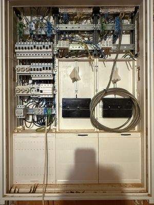 Stromkasten in Haus 1