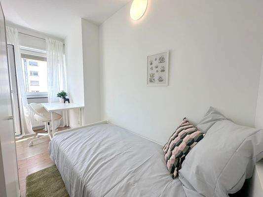 Helles WG-Zimmer in Mannheim