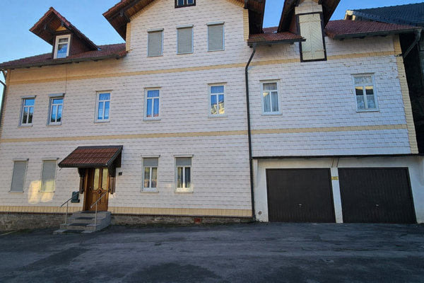 Haus außen 01.jpg