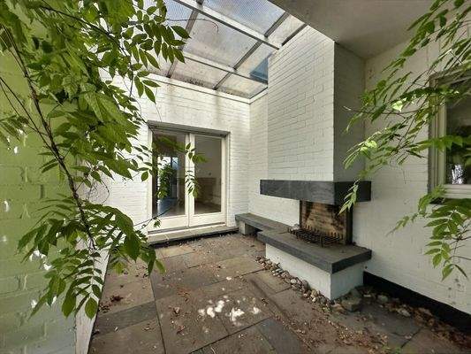 Terrasse 2 mit Außenkamin