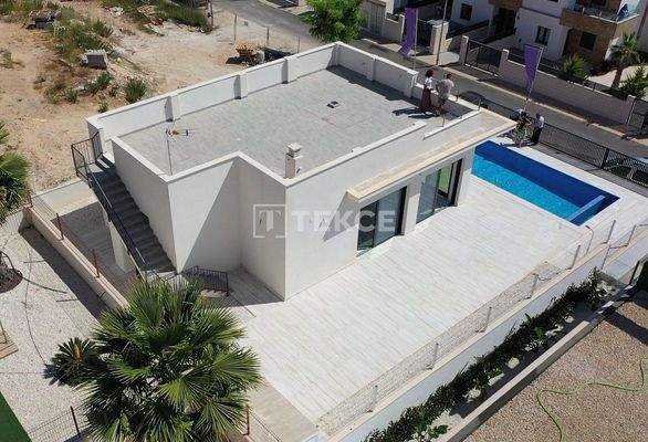 Bran New Villas in Polop, Alicante, Costa Blanca