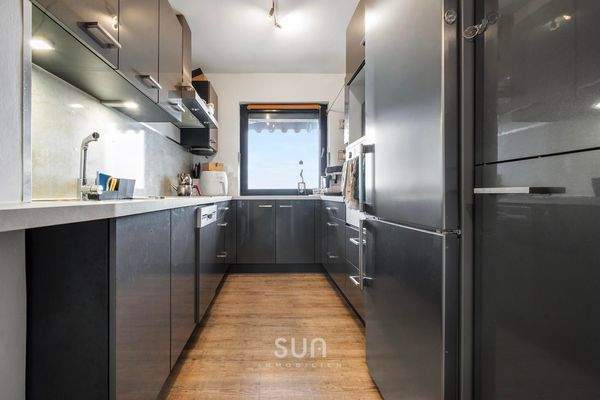 GESCHMACKVOLLE KÜCHE