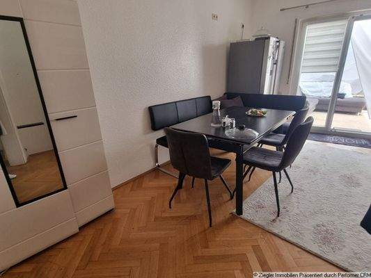 10 Vorderhaus OG Wohnküche mit Terrassenzugang