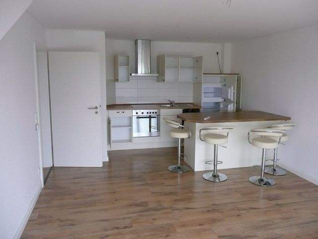 Büsum: Schöne 3 Zimmer DG- Wohnung, Wohnen wo andere Urlaub machen - exklusiv und energiesparend - Foto 1