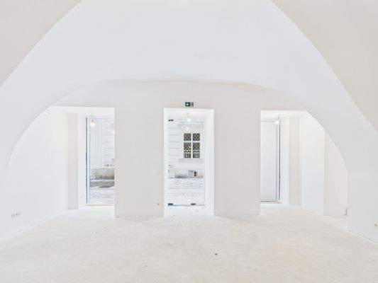 CAM03282G0-PR0126-STILL009