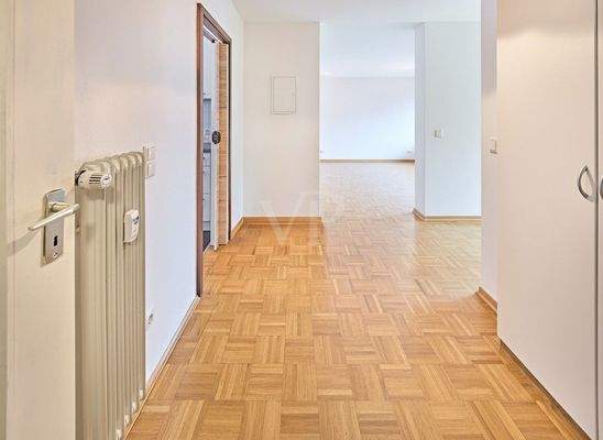 großzügiger Flurbereich