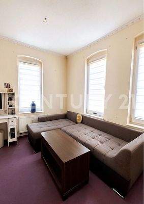 Wohnzimmer Leerstehende EG Wohnung