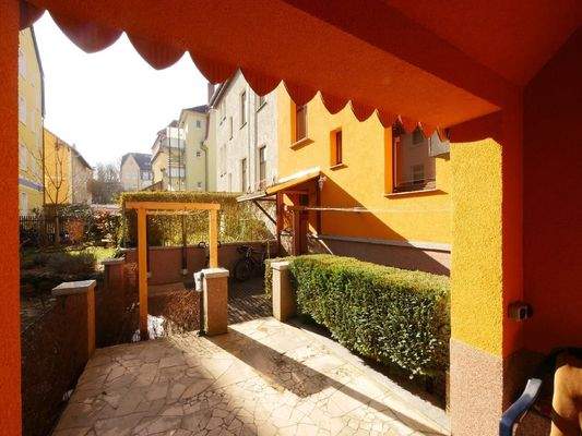  PAVILLON-Ausblick - Freifläche im HOF