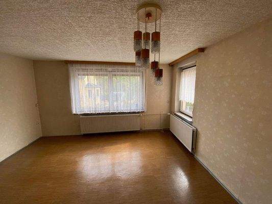 Wohnzimmer im 1. OG (2).jpg