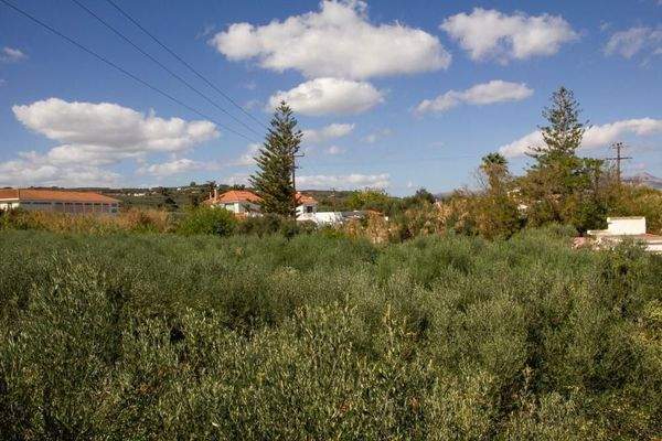 Kreta, Maleme: Traditionelles kretisches Haus zu verkaufen, nur wenige Schritte vom Strand entfernt