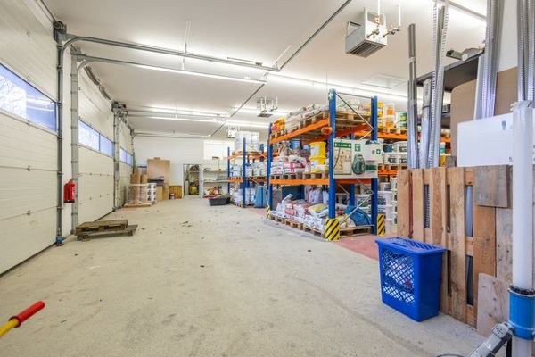 Lagerhalle
