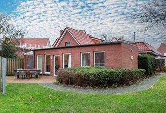 Hausansicht Garten