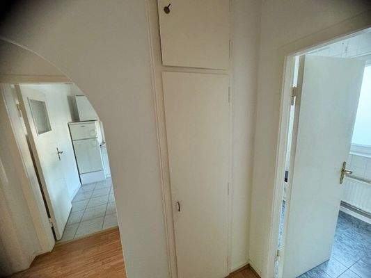 Einbauschrank im Flur
