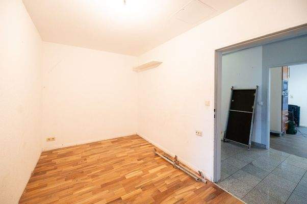 Durchgangszimmer zu Kinderzimmer II