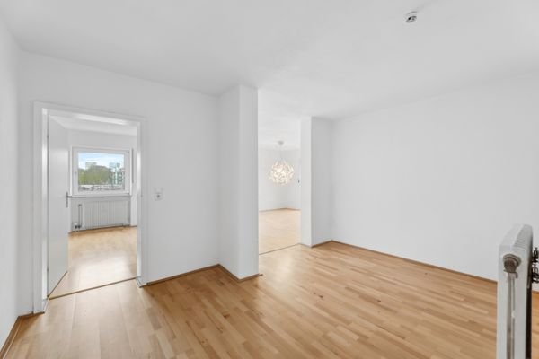Esszimmer, Wohnzimmer usw.
