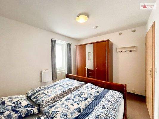 Schlafzimmer EG rechts WE 1