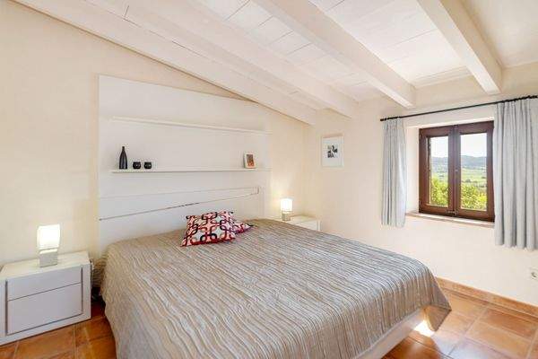 Eines der zwei Schlafzimmer