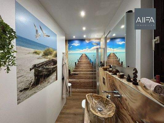 Badezimmer Ansicht 1