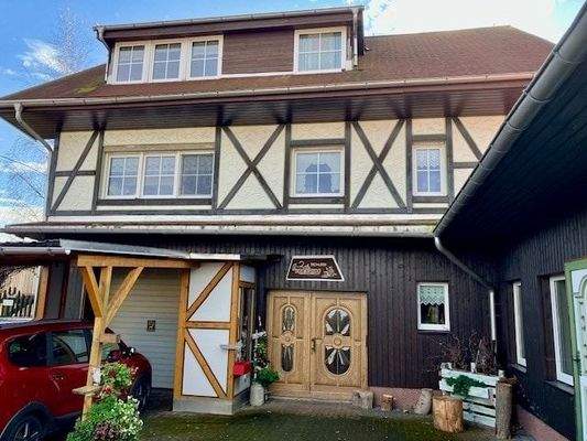 Vorderseite / Eingangsbereich