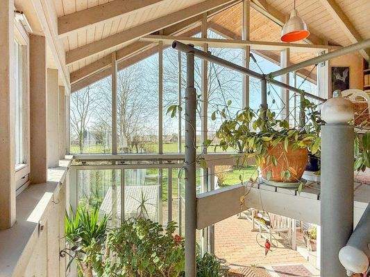 Wintergarten und Galerie